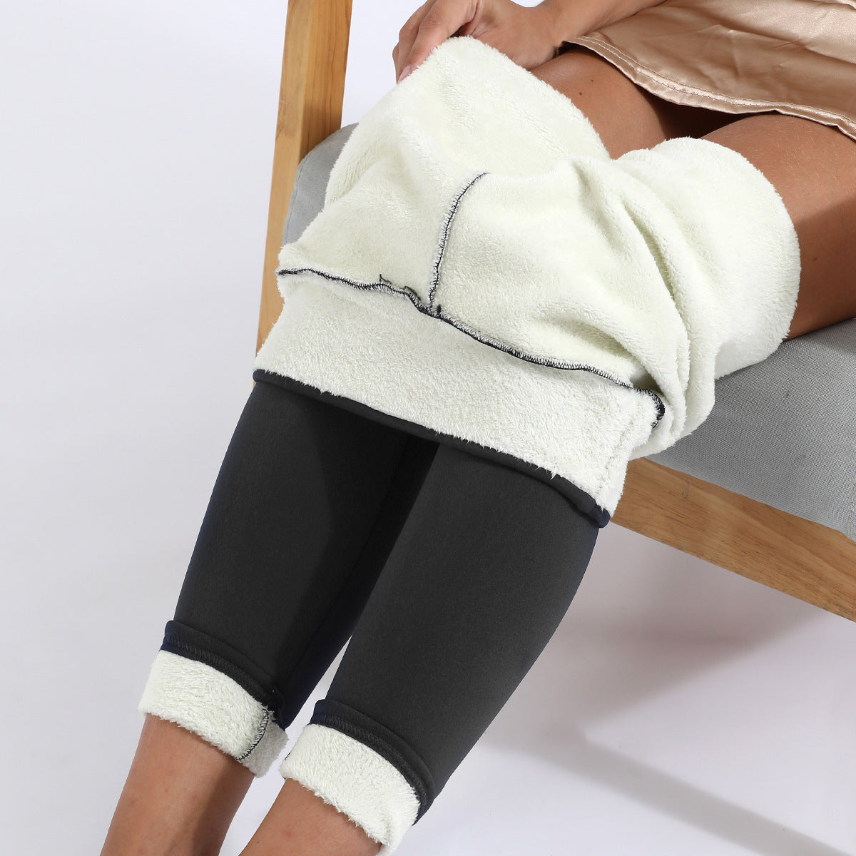 Leggings invernali caldi, spessi ed elasticizzati, in cashmere e agnello, pantaloni attillati da donna